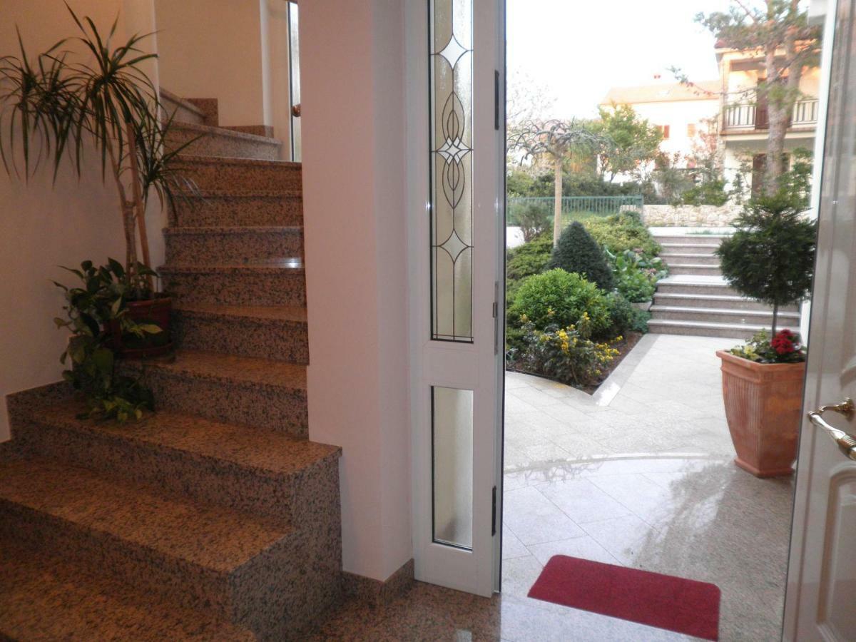 Apartment Punat Exterior photo